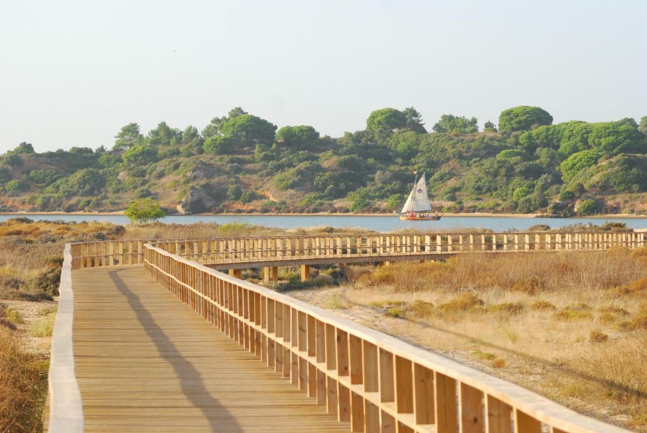 Estudio Centro De Alvor Luaran gambar